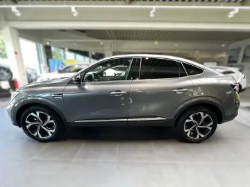 Arkana TECHNO E-Tech Full Hybrid 145PS