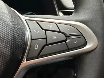 Arkana TECHNO E-Tech Full Hybrid 145PS