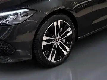 C 300 de 4M T AVANTGARDE AHK DISTRONIC KAMERA