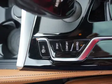 530d xDrive M Sport MHEV Aut. Laser ACC Navi Pan