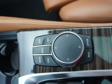 530d xDrive M Sport MHEV Aut. Laser ACC Navi Pan