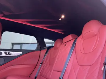 XM 50e DAP PAP AHK Massage H K Iconic Glow HUD