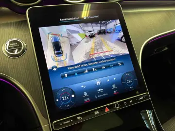 MERCEDES-BENZ C 300 Avantgarde 4M Pano NIGHT MEMORY