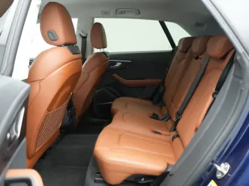 AUDI Q8 AHK B&O LEDER NACHTSICHT NAVI SITZBELÜFTUNG