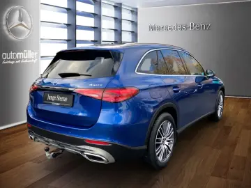 MERCEDES-BENZ GLC 220 d 4M Avantgarde AHK Pano Distr…