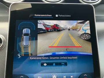 MERCEDES-BENZ GLC 220 d 4M Avantgarde AHK Pano Distr…