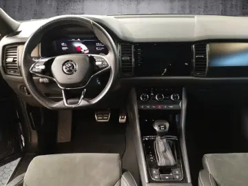 SKODA Kodiaq 2.0 TDI Sportline 4x4 DSG ACC AHK LED Sta