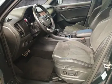 SKODA Kodiaq 2.0 TDI Sportline 4x4 DSG ACC AHK LED Sta