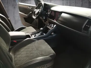 SKODA Kodiaq 2.0 TDI Sportline 4x4 DSG ACC AHK LED Sta