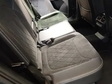 SKODA Kodiaq 2.0 TDI Sportline 4x4 DSG ACC AHK LED Sta