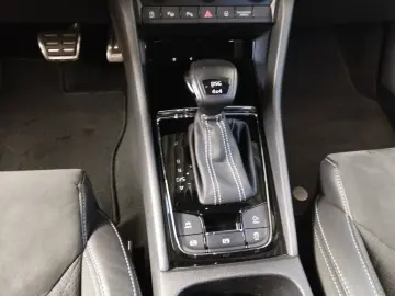 SKODA Kodiaq 2.0 TDI Sportline 4x4 DSG ACC AHK LED Sta