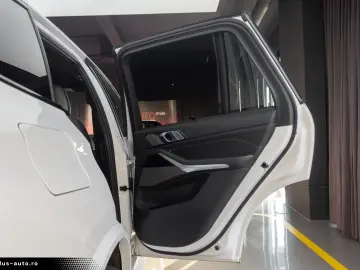 BMW X5 M M60i xDrive