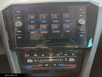 VW Passat Variant Business TDI DSG