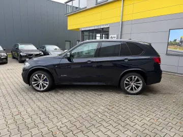 BMW X5 xDrive 40 d M PAKET KAMERA LEDER PANO LED