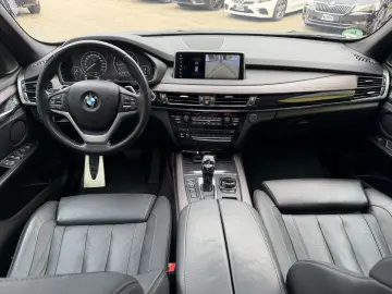 BMW X5 xDrive 40 d M PAKET KAMERA LEDER PANO LED
