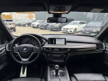 BMW X5 xDrive 40 d M PAKET KAMERA LEDER PANO LED