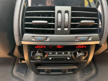 BMW X5 xDrive 40 d M PAKET KAMERA LEDER PANO LED