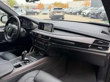 BMW X5 xDrive 40 d M PAKET KAMERA LEDER PANO LED