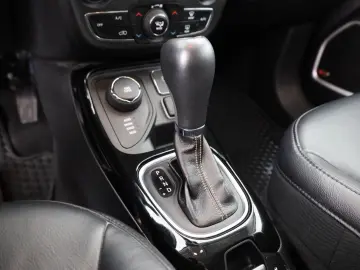 JEEP Compass 1.4 MultiAir Limited 4WD Klimaaut. Navi