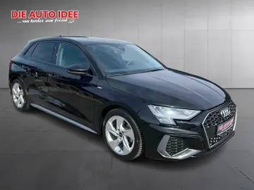 AUDI A3 1.5 TSI S-Line S-tronic  Navi  ACC  SHZ  App