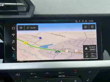 AUDI A3 1.5 TSI S-Line S-tronic  Navi  ACC  SHZ  App