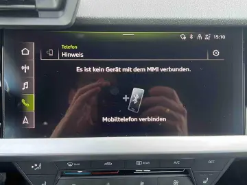 AUDI A3 1.5 TSI S-Line S-tronic  Navi  ACC  SHZ  App