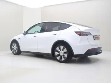TESLA Model Y Standard RWD Plus 351pk [ LFP ACCU AUTOP