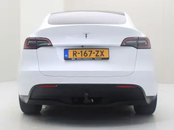 TESLA Model Y Standard RWD Plus 351pk [ LFP ACCU AUTOP