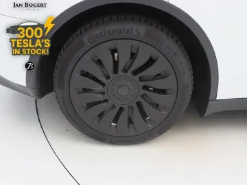 TESLA Model Y Standard RWD Plus 351pk [ LFP ACCU AUTOP