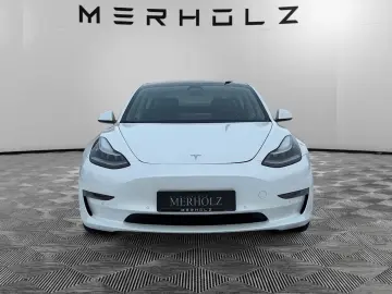 TESLA Model 3 Mod. 2021 Long Range Facelift Wärmep AHK