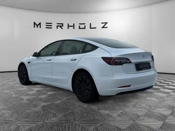 TESLA Model 3 Mod. 2021 Long Range Facelift Wärmep AHK
