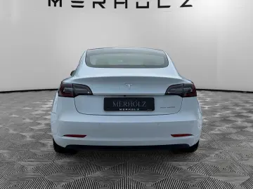 TESLA Model 3 Mod. 2021 Long Range Facelift Wärmep AHK