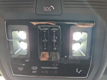 AUDI Q4 e-tron 45 S line AHK Navi Pano Matrix SONOS 2