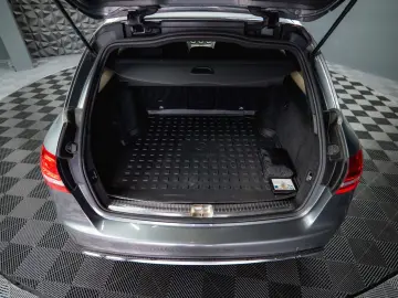 MERCEDES-BENZ C 63 S T AMG Performance Carbon  LED A…