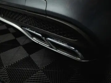 MERCEDES-BENZ C 63 S T AMG Performance Carbon  LED A…