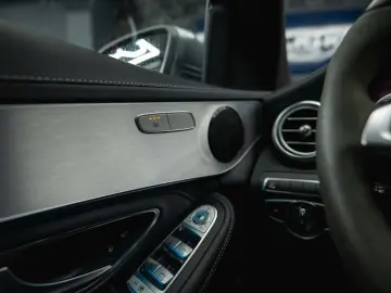 MERCEDES-BENZ C 63 S T AMG Performance Carbon  LED A…