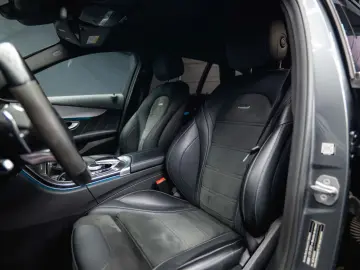 MERCEDES-BENZ C 63 S T AMG Performance Carbon  LED A…