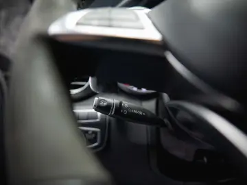 MERCEDES-BENZ C 63 S T AMG Performance Carbon  LED A…