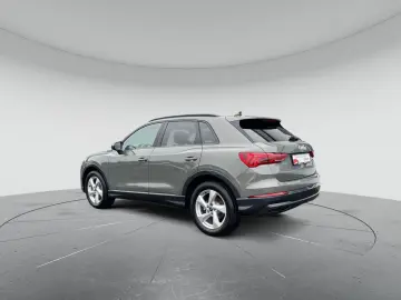 AUDI Q3 advanced 35 TFSI S tronic AHK Navi SHZ PDC