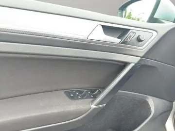 VW Golf VII 2.0TDI Alltrack 4Motion AHK DISCOVER AC