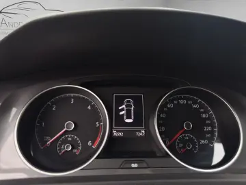 VW Golf VII 2.0TDI Alltrack 4Motion AHK DISCOVER AC