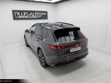 VW Touareg R-line V6 TDI 286 CP Black Style Garantie