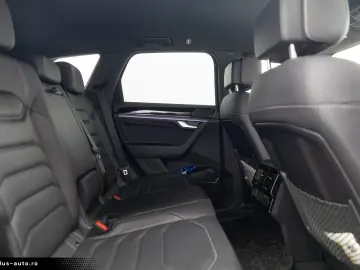 VW Touareg R-line V6 TDI 286 CP Black Style Garantie