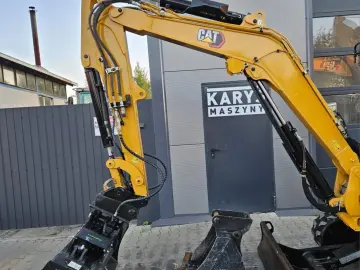 CAT 303.5 CR 2022 2581 mth 303.5CR 303 302 302.7