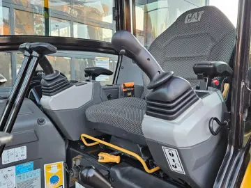 CAT 303.5 CR 2022 2581 mth 303.5CR 303 302 302.7