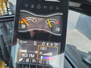 CAT 303.5 CR 2022 2581 mth 303.5CR 303 302 302.7