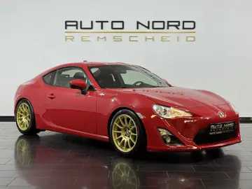 TOYOTA GT86 Pure  Navi Strebe ProTrackWheels KW Optik