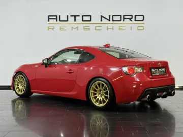 TOYOTA GT86 Pure  Navi Strebe ProTrackWheels KW Optik