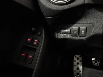 TOYOTA GT86 Pure  Navi Strebe ProTrackWheels KW Optik