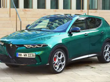 Alfa Romeo Giulia HD-T 2026-023